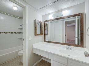 2120 El Paseo Street 2407, Houston TX 77054