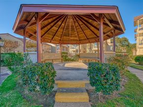 2120 El Paseo Street 2407, Houston TX 77054