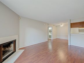 2120 El Paseo Street 2407, Houston TX 77054