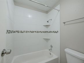 2120 El Paseo Street 2407, Houston TX 77054