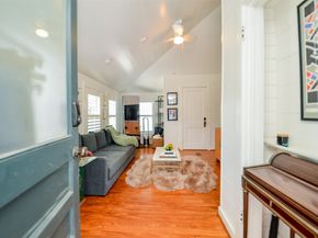 816 W Main Street, Houston TX 77006