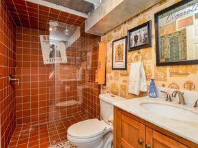 816 W Main Street, Houston TX 77006