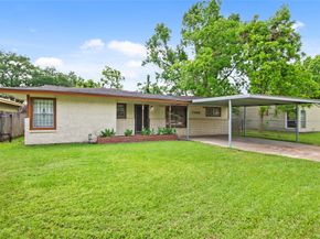7306 Parker Road, Houston TX 77016