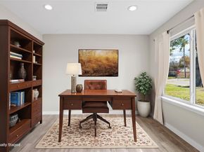 10127 Tolman Street, Houston TX 77034