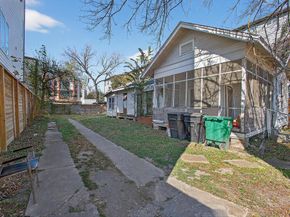 3106 Live Oak Street, Houston TX 77004