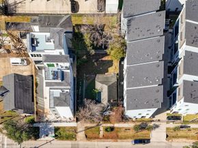 3106 Live Oak Street, Houston TX 77004