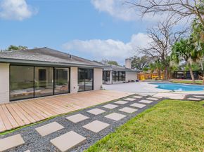 7810 Nairn Street, Houston TX 77074