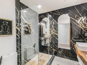 7810 Nairn Street, Houston TX 77074