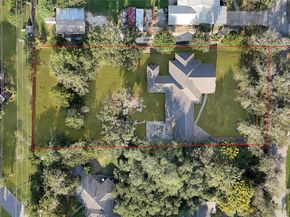 7045 Cayton Street, Houston TX 77061