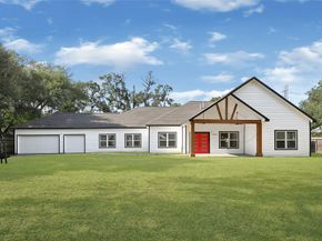 7045 Cayton Street, Houston TX 77061