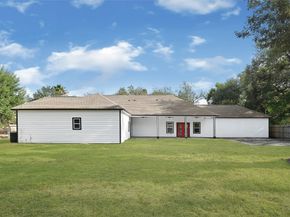 7045 Cayton Street, Houston TX 77061