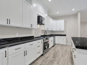 7045 Cayton Street, Houston TX 77061