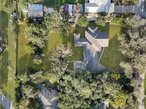 7045 Cayton Street, Houston TX 77061