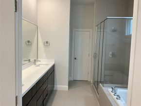 3123 Leeland Street, Houston TX 77003