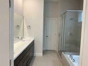 3123 Leeland Street, Houston TX 77003