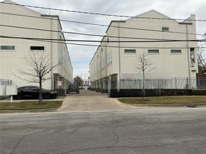 3123 Leeland Street, Houston TX 77003