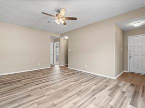 1409 Natural Pine Trail, Conroe TX 77301