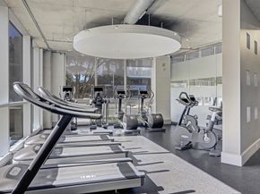 1901 Post Oak Boulevard 2307, Houston TX 77056