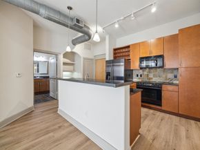 1901 Post Oak Boulevard 2307, Houston TX 77056