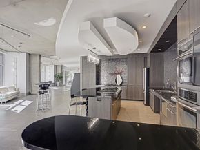 1901 Post Oak Boulevard 2307, Houston TX 77056