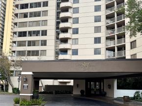 3525 Sage Road 813, Houston TX 77056