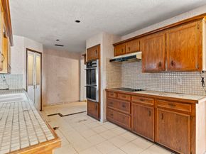 11430 Sagewhite Drive, Houston TX 77089