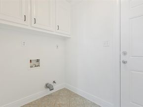 8502 Detroit Street C, Houston TX 77017