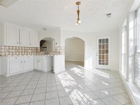 8502 Detroit Street C, Houston TX 77017