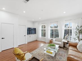 806 Jackson Hill Street 201, Houston TX 77007