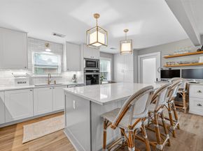 8106 Twin Hills Drive, Houston TX 77071