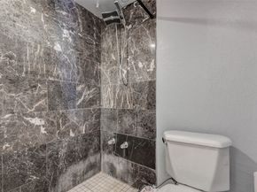 3400 Timmons Lane 26, Houston TX 77027