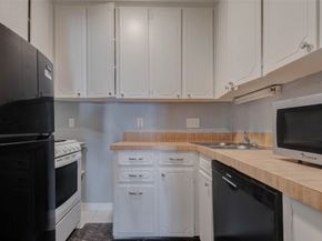 3400 Timmons Lane 26, Houston TX 77027