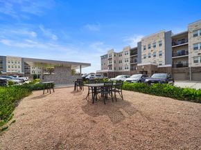 6804 Westview Drive 2201, Houston TX 77055