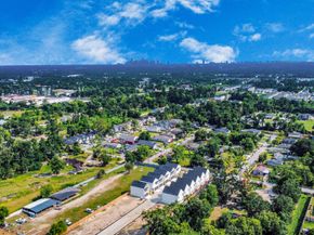 6506 Old Olive Tree Drive, Houston TX 77091