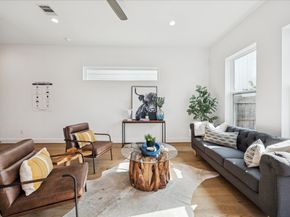 1918 Luna Woods Lane, Houston TX 77055