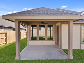 1068 Shoal Creek Trail, Conroe TX 77304