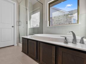 1068 Shoal Creek Trail, Conroe TX 77304