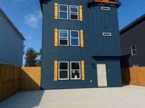 8021 Birmingham Street, Houston TX 77028