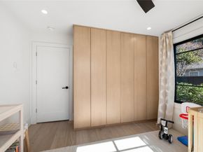 419 W 30th Street, Houston TX 77018