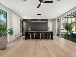 419 W 30th Street, Houston TX 77018