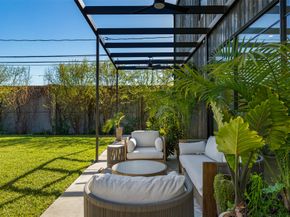 419 W 30th Street, Houston TX 77018