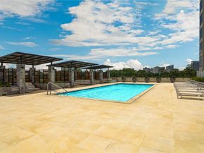 1701 Hermann Drive 23B, Houston TX 77004