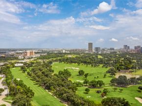 1701 Hermann Drive 23B, Houston TX 77004