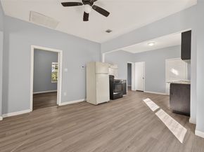 8211 Parnell Street, Houston TX 77051