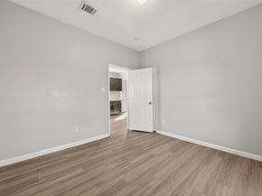 8211 Parnell Street, Houston TX 77051