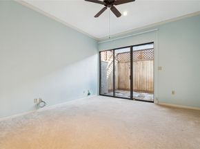 10 S Briar Hollow Lane 90, Houston TX 77027