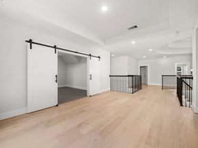 8033 Ridgeview Drive, Houston TX 77055