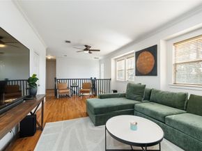 516 W 30th Street, Houston TX 77018