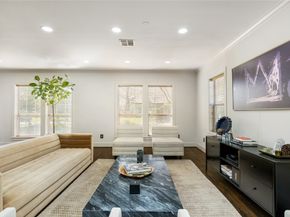 516 W 30th Street, Houston TX 77018