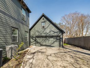 516 W 30th Street, Houston TX 77018